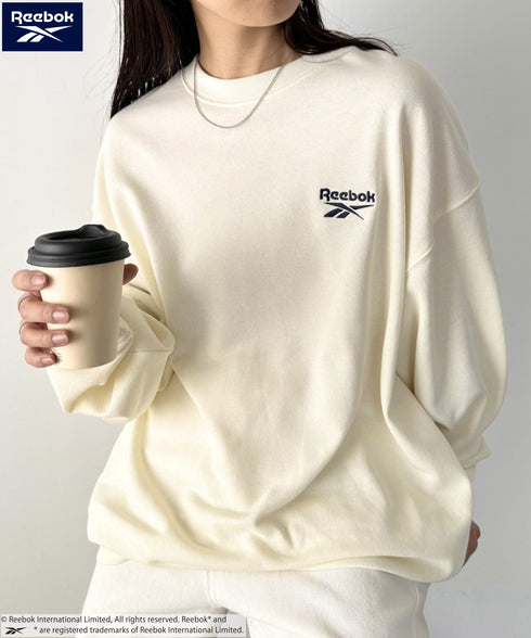 【WEB限定 別注】Reebok(リーボック)/ワンポイント 刺繍ロゴ クルーネック スウェット | IM2234029 | アイボリー