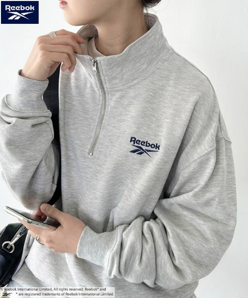 【WEB限定 別注】Reebok(リーボック)/ワンポイント 刺繍ロゴ ハーフジップ スウェット プルオーバー | IM2234030 | グレー