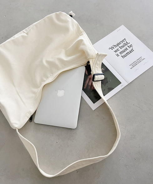 ドローコードギャザーキャンバスショルダーバッグ | CL12410114 | アイボリー