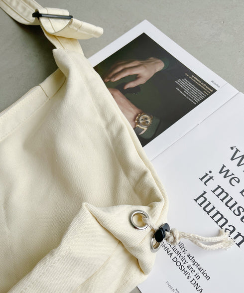 ドローコードギャザーキャンバスショルダーバッグ | CL12410114 | アイボリー