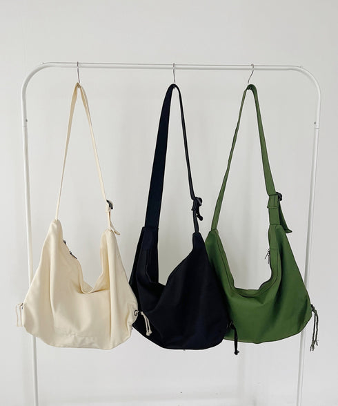 ドローコードギャザーキャンバスショルダーバッグ | CL12410114 | ブラック