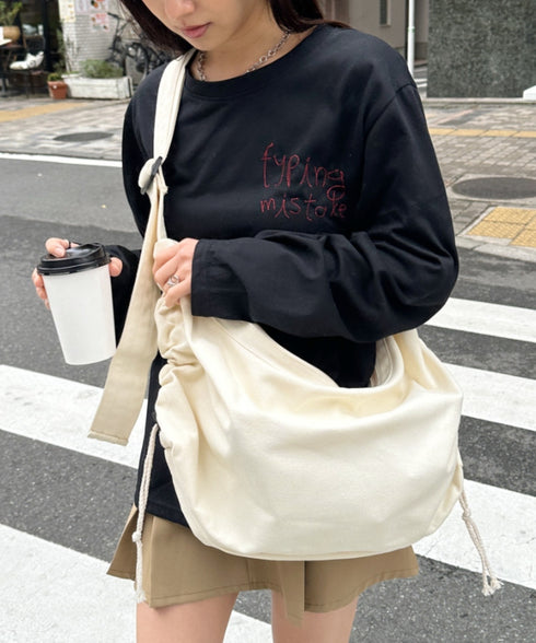 ドローコードギャザーキャンバスショルダーバッグ | CL12410114 | アイボリー