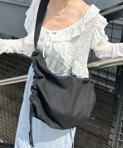 ドローコードギャザーキャンバスショルダーバッグ | CL12410114 | ブラック