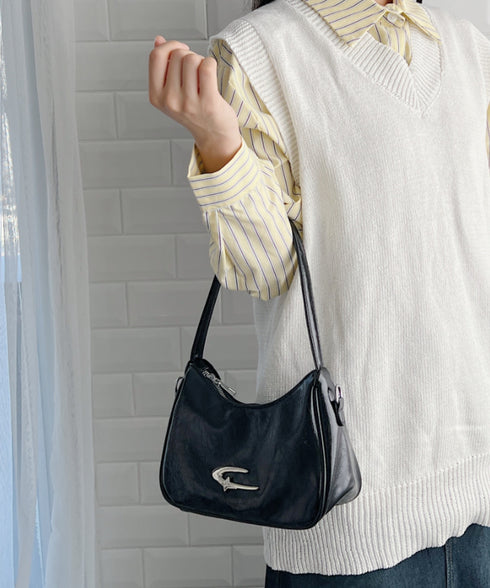 メタルモチーフワンハンドルショルダーバッグ | NU12410129 | ブラック