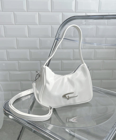 メタルモチーフワンハンドルショルダーバッグ | NU12410129 | アイボリー