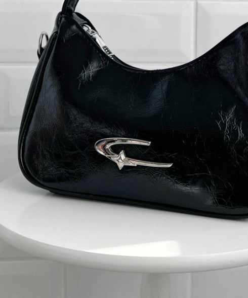 メタルモチーフワンハンドルショルダーバッグ | NU12410129 | ブラック