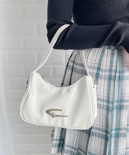 メタルモチーフワンハンドルショルダーバッグ | NU12410129 | アイボリー
