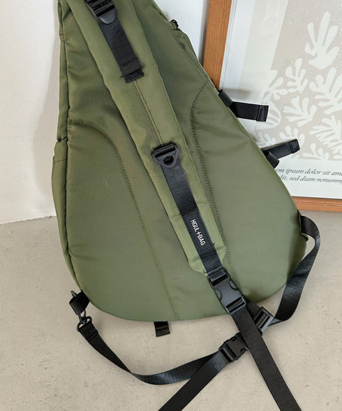 ワンポイントボディバッグ/ユニセックス メッセンジャーバッグ | CL12410160 | カーキ