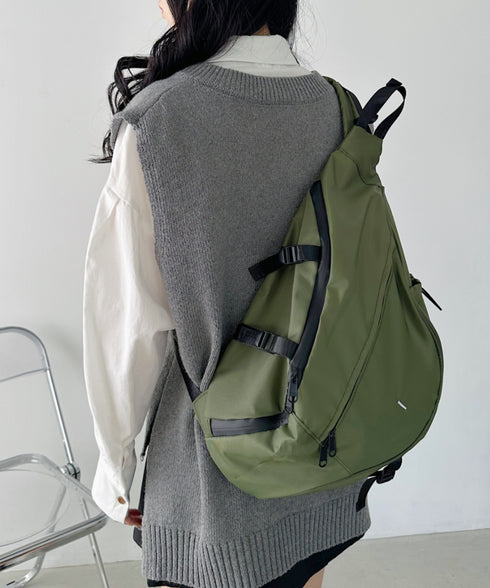 ワンポイントボディバッグ/ユニセックス メッセンジャーバッグ | CL12410160 | カーキ