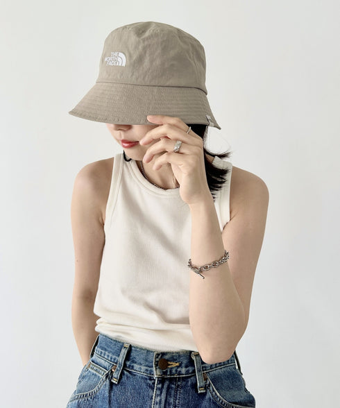 THE NORTH FACE(ザ・ノースフェイス)/ワンポイント ブランドロゴ刺繍 バケットハット/STANDARD BUCKET HAT | IM5242030 | ベージュ
