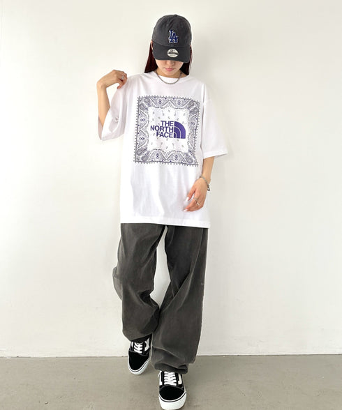 THE NORTH FACE(ザ・ノースフェイス)/ビッグロゴ プリント バンダナ 半袖 Tシャツ/M'S BANDANA S/S R/TEE | IM2251068 | ホワイト