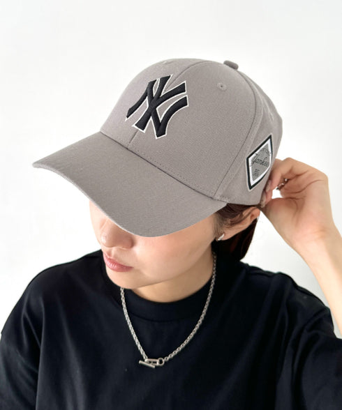 MLB Korea(エムエルビーコリア)/ダイヤモンド刺繍ロゴパッチボールキャップ メジャーリーグ べースボール ロゴキャップ サイズ調整可能/DIAMOND LOGO PATCH BALL CAP | AT52410317 | グレー