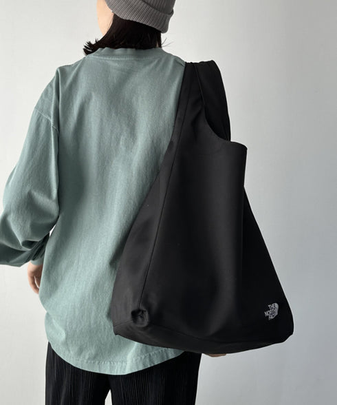 THE NORTH FACE(ザ・ノースフェイス)/軽量 エコバッグ ショッパーバッグ トライアングルバッグ/TNF SHOPPER BAG S | IM12410337 | ブラック