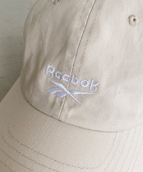 【Reebok/リーボック】別注 ワンポイント 刺繍 ローキャップ | MD5241001 | グレイッシュベージュ