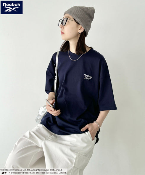 【WEB限定 別注】Reebok(リーボック)/ワンポイント ロゴ刺繍 クルーネック 半袖 Tシャツ | IM2242035 | ネイビー