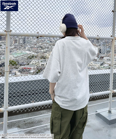 【WEB限定 別注】Reebok(リーボック)/ワンポイント ロゴ刺繍 クルーネック 半袖 Tシャツ | IM2242035 | グレー