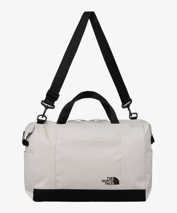 国内未発売 THE NORTH FACE(ザ・ノースフェイス)/軽量 ボストンバッグ トラベルバッグ ダッフルバッグ ビッグサイズ 大きいサイズ 大容量/LIGHT DUFFLE BAG | IM1242026 | クリーム