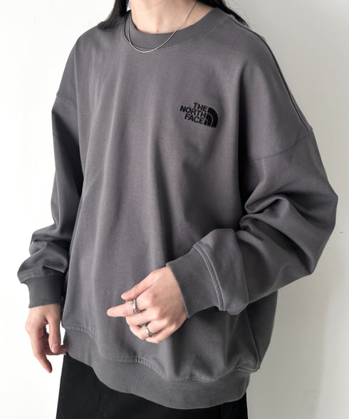 THE NORTH FACE(ザ・ノースフェイス)/ワンポイント刺繍スウェット クルーネック 長袖トレーナー/GO-TO SWEATSHIRTS | IM2243008 | ダークグレー
