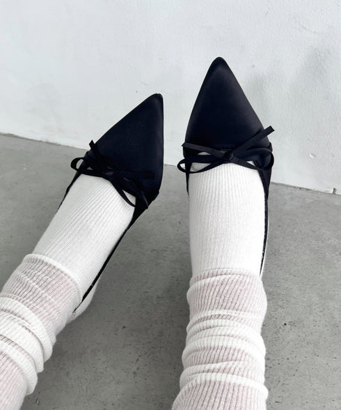 ポインテッドトゥリボンヒールパンプス | LO3243008 | ブラック