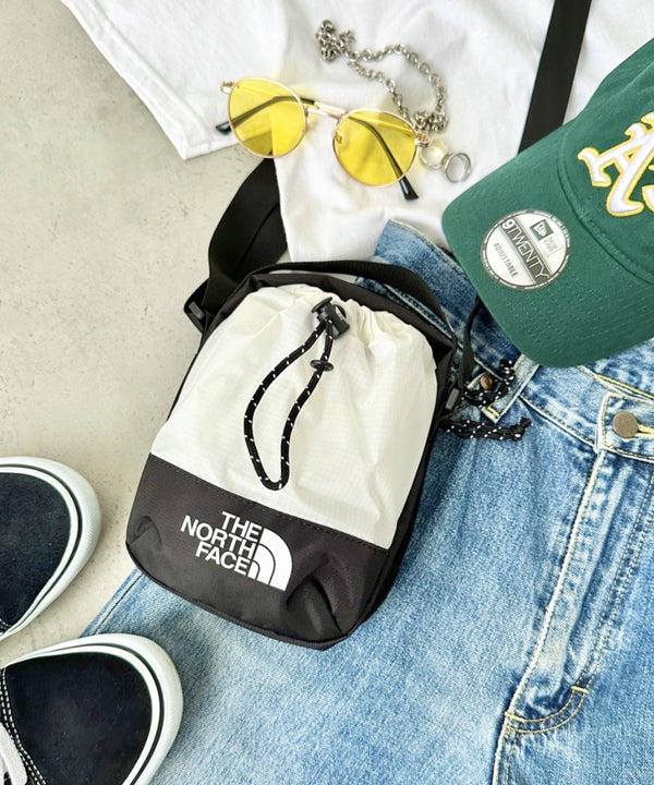 THE NORTH FACE(ザ・ノースフェイス)/巾着ポーチストリングショルダーバッグ スマホショルダー/BREEZE CROSS BAG | IM1243026 | ホワイト