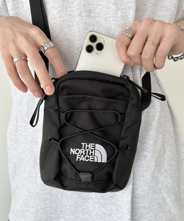 国内未発売 THE NORTH FACE(ザ・ノースフェイス)/長さ調節可能 ワンポイント ロゴ刺繍 ショルダーバッグ クロスバッグ ミニバッグ/JESTER CROSSBODY | IM1243029 | ブラック
