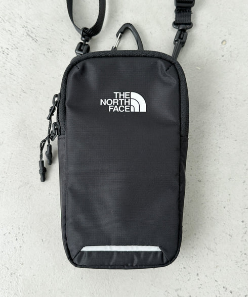 国内未発売 THE NORTH FACE(ザ・ノースフェイス)/4WAY カラビナ付 ミニマルチポーチ ショルダー スマホショルダー 財布 ポーチ サコッシュ トレッキングポーチ/MULTI TREKKING POUCH | IM1243030 | ブラック