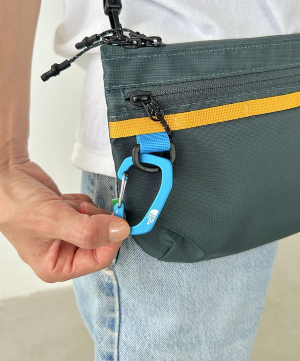 THE NORTH FACE(ザ・ノースフェイス)/ブランドロゴ カラビナ/TNF LOGO CARABINER | IM6243033 | ブルー