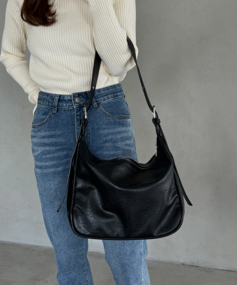 A4収納可 PUショルダーバッグ ユニセックス | MD1243022 | ブラック