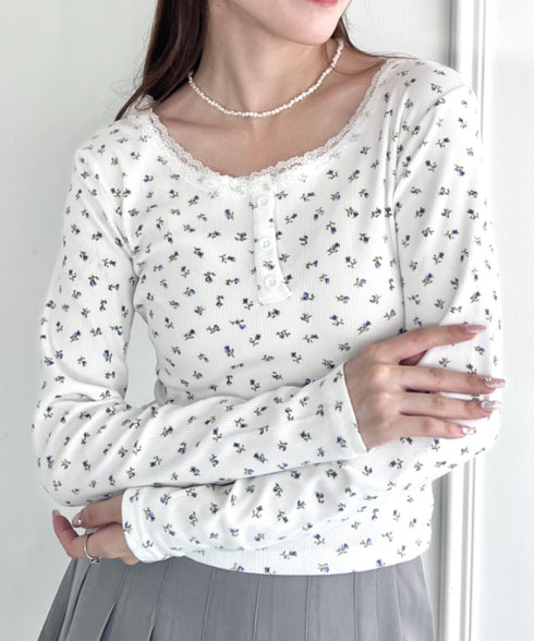レースフラワーヘンリーネックトップス | NU2243094 | ホワイト