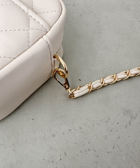 フラワーモチーフ キルティング チェーンショルダーバッグ | CL1243077 | ベージュ