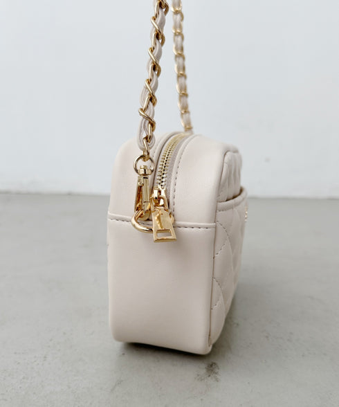 フラワーモチーフ キルティング チェーンショルダーバッグ | CL1243077 | ブラック