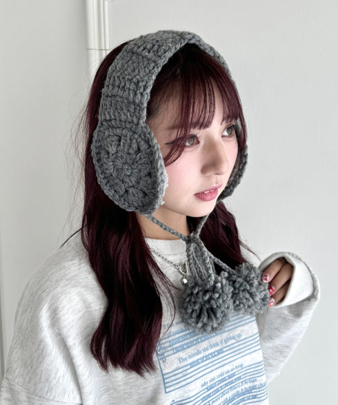 フラワークロシェ編みポンポンイヤーマフ | NU6244042 | グレー