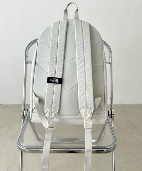 国内未発売 THE NORTH FACE(ザ・ノースフェイス)/超軽量 デイリーマルチバックパック リュック/TNF DAY PACK | IM1243045 | ホワイト