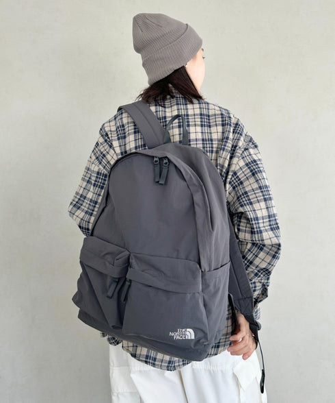国内未発売 THE NORTH FACE(ザ・ノースフェイス)/超軽量 デイリーマルチバックパック リュック/TNF DAY PACK | IM1243045 | チャコールグレー