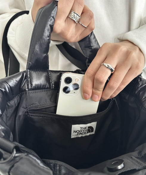 THE NORTH FACE(ザ・ノースフェイス)/2WAY キルティングショルダーバッグ 大容量/PLUMPY TOTE BAG L | IM1243049 | ブラック
