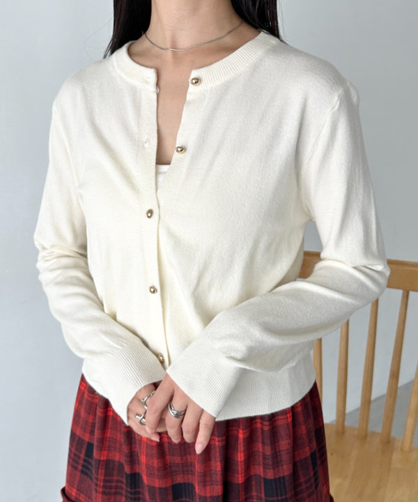 クルーネックゴールドボタンニットカーディガン | CL2246007 | アイボリー