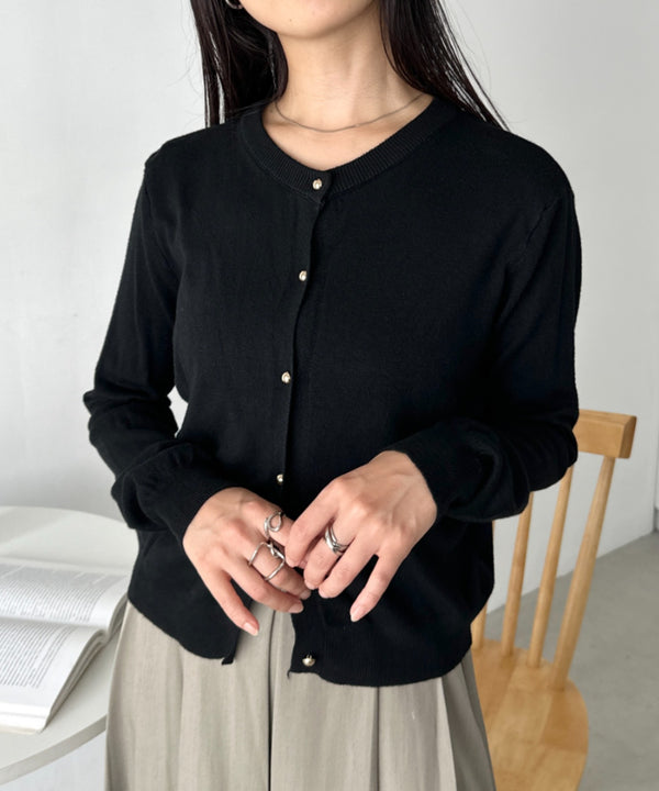 クルーネックゴールドボタンニットカーディガン | CL2246007 | ブラック