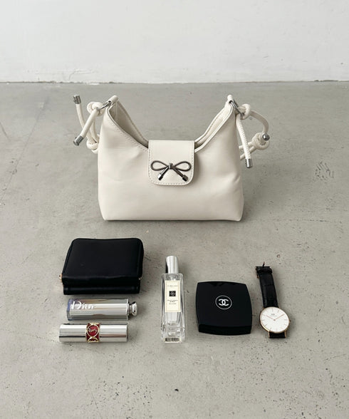 リボンモチーフワンハンドルPUホーボーバッグ | CL1246027 | シルバー