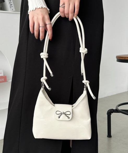リボンモチーフワンハンドルPUホーボーバッグ | CL1246027 | アイボリー