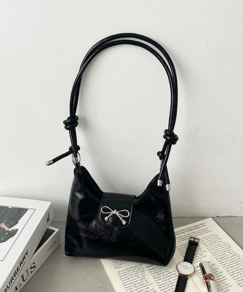リボンモチーフワンハンドルPUホーボーバッグ | CL1246027 | ブラック