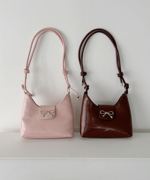 リボンモチーフワンハンドルPUホーボーバッグ | CL1246027 | ブラウン