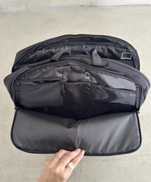 国内未発売 THE NORTH FACE(ザ・ノースフェイス)/CITY COMMUTER CROSS 大容量 ビシネスバッグ 出勤バッグ | IM1244029 | ブラック