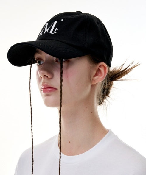 MUCENT(ムセント)/シグネチャー ロゴ ベースボール キャップ サイズ調整可能/SIGNATURE BALL CAP | AT5244039 | ブラック