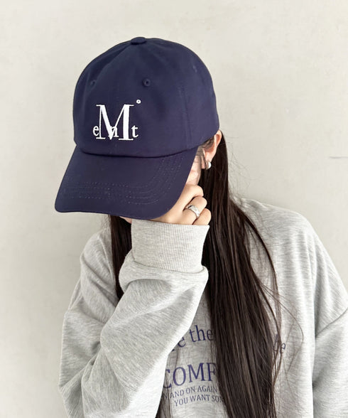 MUCENT(ムセント)/シグネチャー ロゴ ベースボール キャップ サイズ調整可能/SIGNATURE BALL CAP | AT5244039 | ネイビー