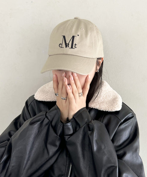 MUCENT(ムセント)/シグネチャー ロゴ ベースボール キャップ サイズ調整可能/SIGNATURE BALL CAP | AT5244039 | ベージュ