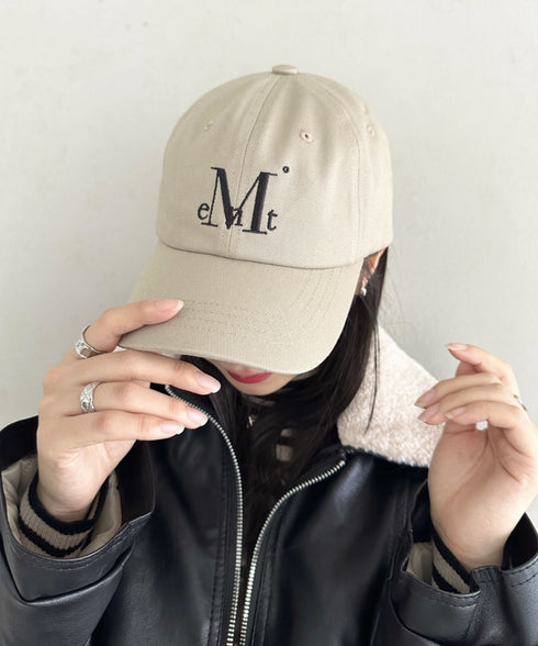 MUCENT(ムセント)/シグネチャー ロゴ ベースボール キャップ サイズ調整可能/SIGNATURE BALL CAP | AT5244039 | ベージュ