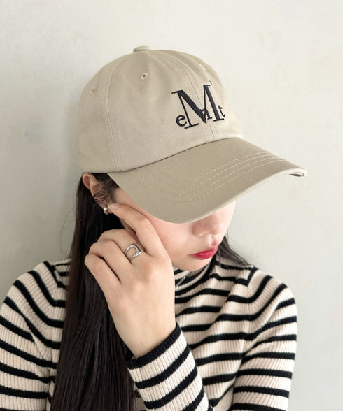 MUCENT(ムセント)/シグネチャー ロゴ ベースボール キャップ サイズ調整可能/SIGNATURE BALL CAP | AT5244039 | ベージュ