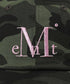 MUCENT(ムセント)/シグネチャー ロゴ ベースボール キャップ サイズ調整可能/SIGNATURE BALL CAP | AT5244039 | グリーン系カモフラージュ