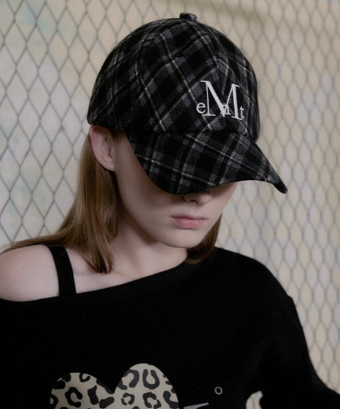 MUCENT(ムセント)/シグネチャー ロゴ ベースボール キャップ サイズ調整可能/SIGNATURE BALL CAP | AT5244039 | ブラック系その他3