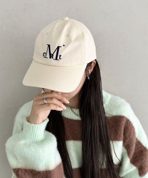 MUCENT(ムセント)/シグネチャー ロゴ ベースボール キャップ サイズ調整可能/SIGNATURE BALL CAP | AT5244039 | クリーム